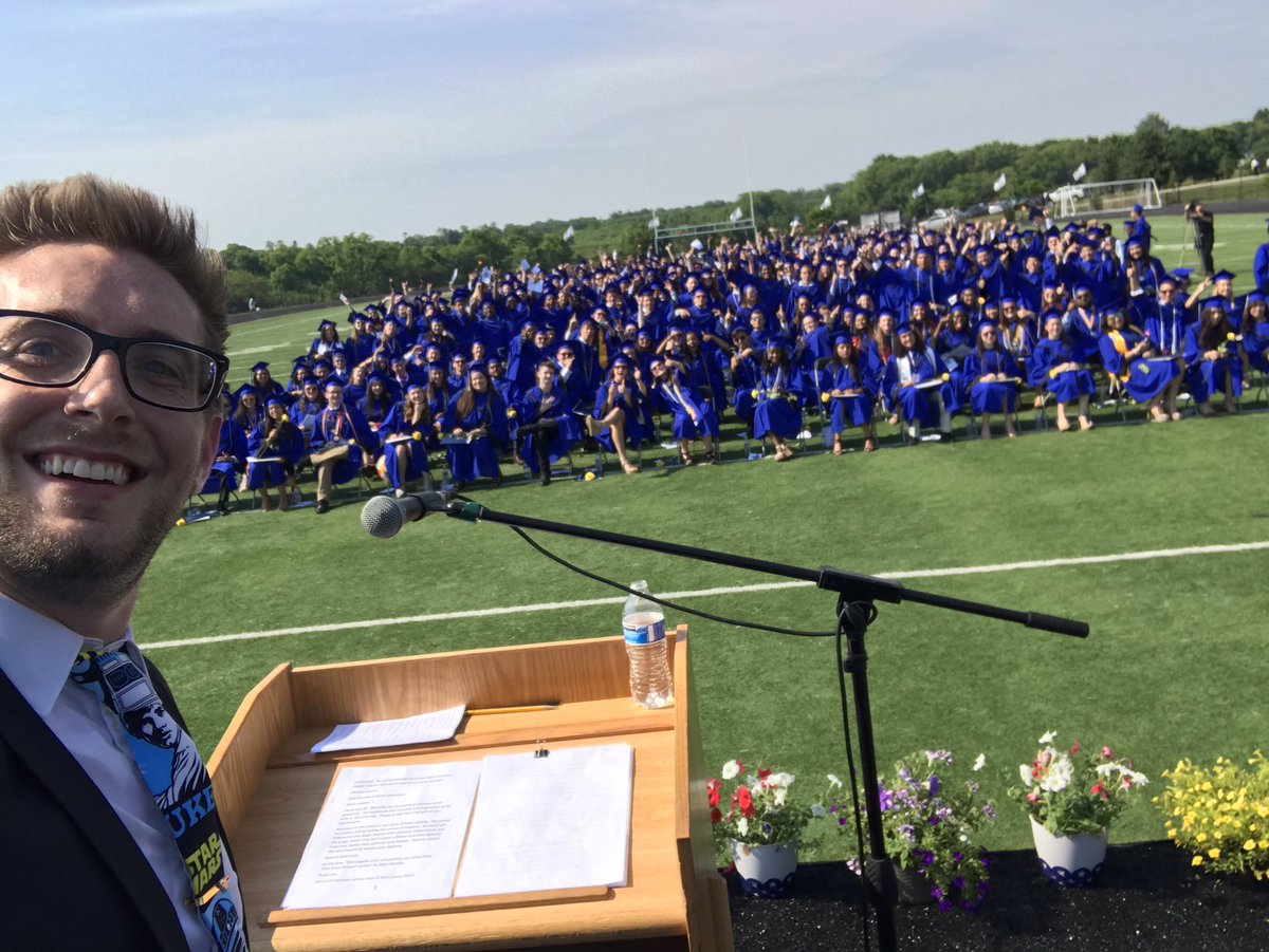 KevinMcCarthyTV's tweet photo. Such an honor to the commencement speaker today @ Tuscarora High School! 🎓

Thanks for letting me nerd out about DEADPOOL &amp; WONDER WOMAN! ❤️ https://t.co/vHeNcmVrkL