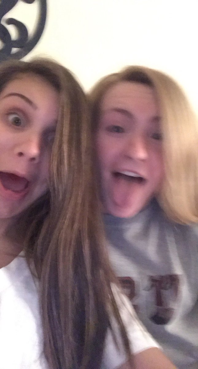 paigerspencer's tweet photo. happy birthday @rf_culclasure illlyyyy💗💗hope your day has been the bestest ever!!!! #tadbit 🎉😚😚 https://t.co/zvUkQqbE14
