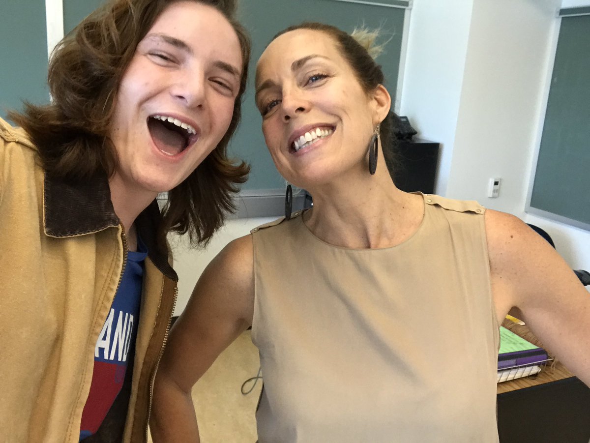 AHA_arze's tweet photo. Thank you so much for being our teacher @AHA_Lev 🚀👍 you have been so awesome Ms. Levin. We will miss you a ton https://t.co/4ISkOnn9NW