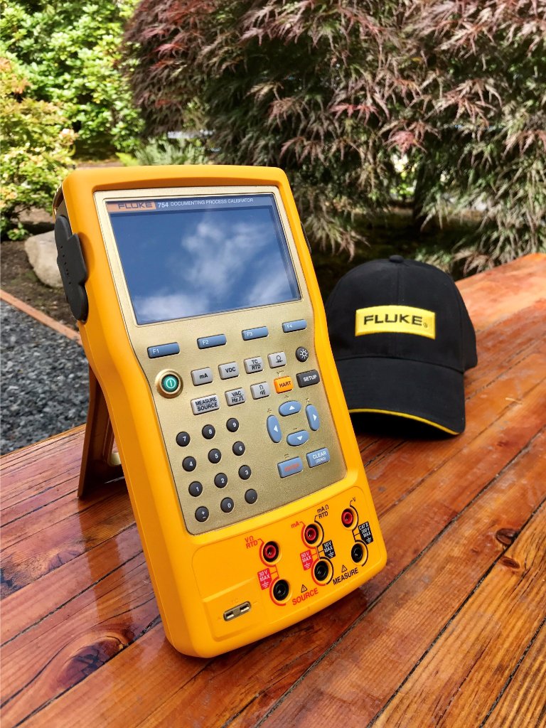 FlukeCorp's tweet image. You can’t measure a career dedicated to diagnostic tools. But if you could, you&apos;d use this #ProcessCalibrator, made for Jim S&apos;s anniversary.