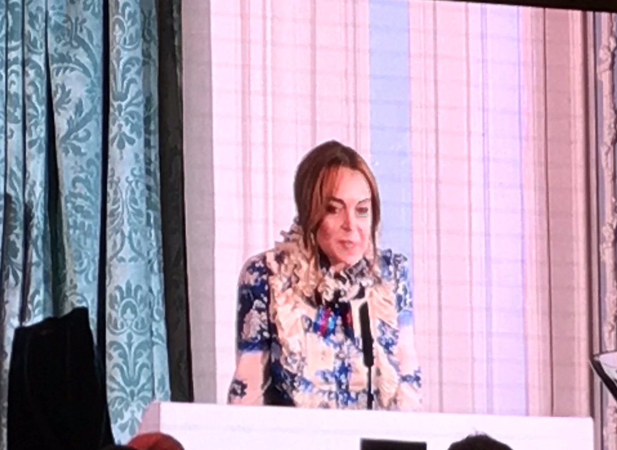 SayeedaWarsi's tweet photo. Amazing #iftaratthesavoy 
The cool @HarrisJOfficial the soulful voice @MaherZain and inspirational words from @lindsaylohan 
#OneFamily https://t.co/jArkIjApaF