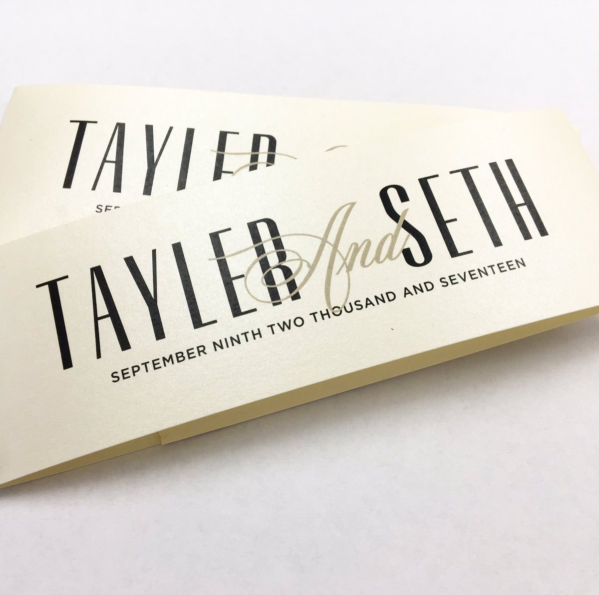 market_high's tweet photo. Printed Wedding Invitation Wraps 💍 https://t.co/YjIvSCCGRI