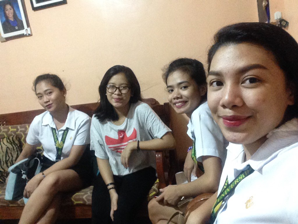 Anjieeeeeeeee's tweet photo. Yesterday's bond wt the BEEEEEST BITCHES!!!! 💯👌🏼 SML 🌷💕 https://t.co/LwEzjTZFbP