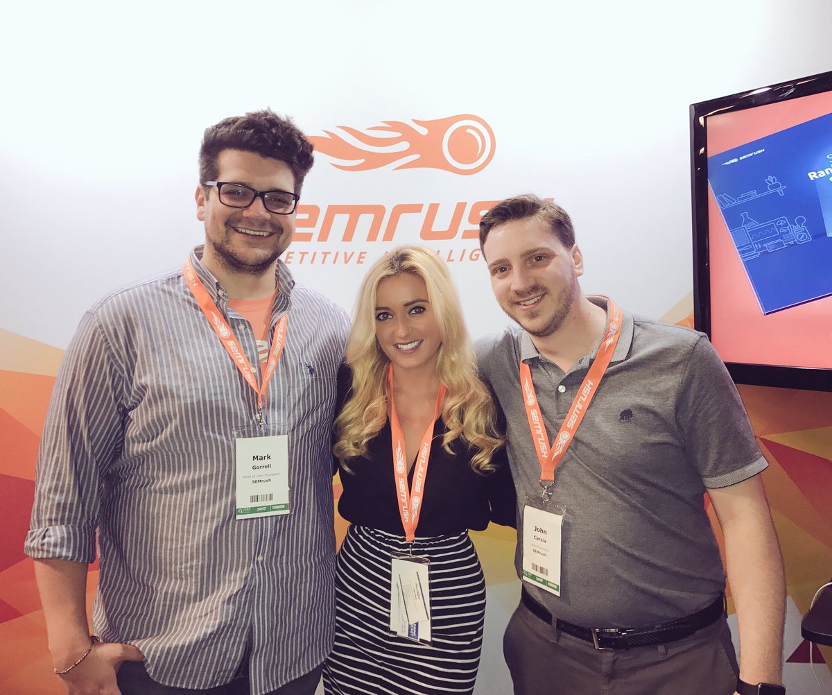 TidmanKrista's tweet photo. 💥💥Our smiles are brightening up Seattle 😁☀️😄☀️  #smx #smxAdvanced https://t.co/1d4mLDozVD