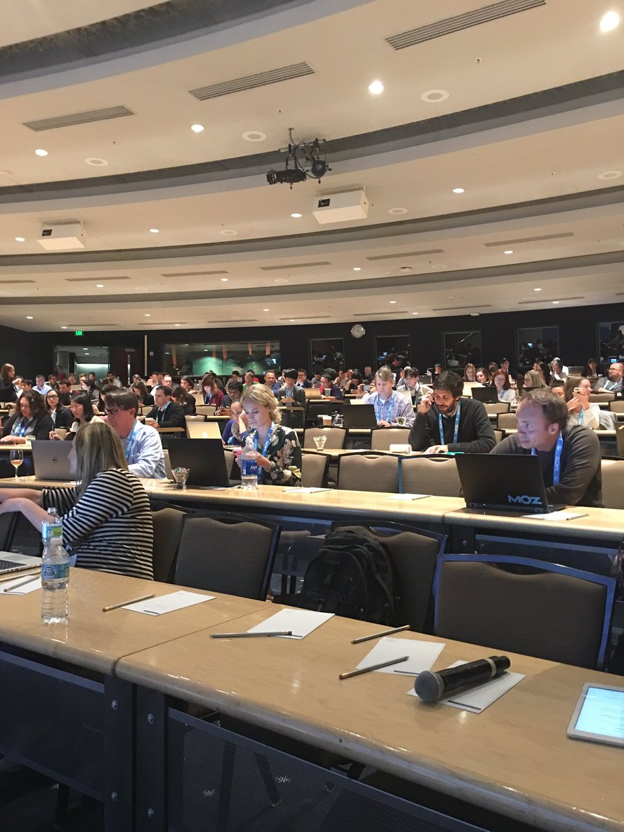 smx's tweet photo. Get to the Bay Auditorium and let's talk Paid Search &amp; Social! #15C #SMX https://t.co/MHlOgSIZop