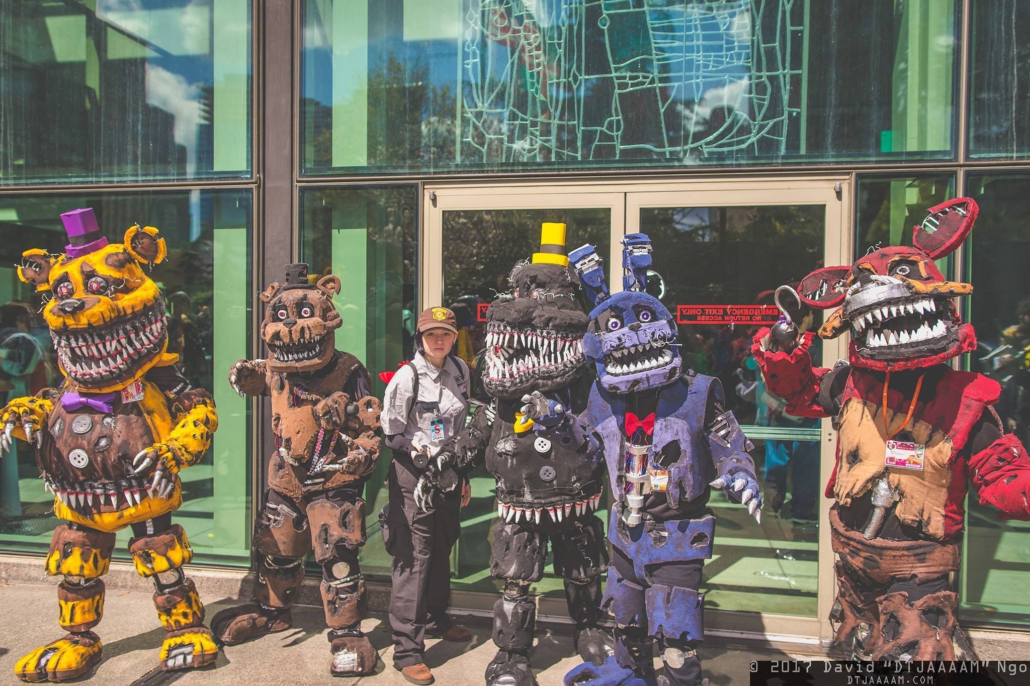 Neverland Cosplay on X: Nightmares at jet city comic show :3 Credit for  Nightmare Freddy&chica go to @ComplexCreature #fnaf #cosplay  #fivenightsatfreddys  / X