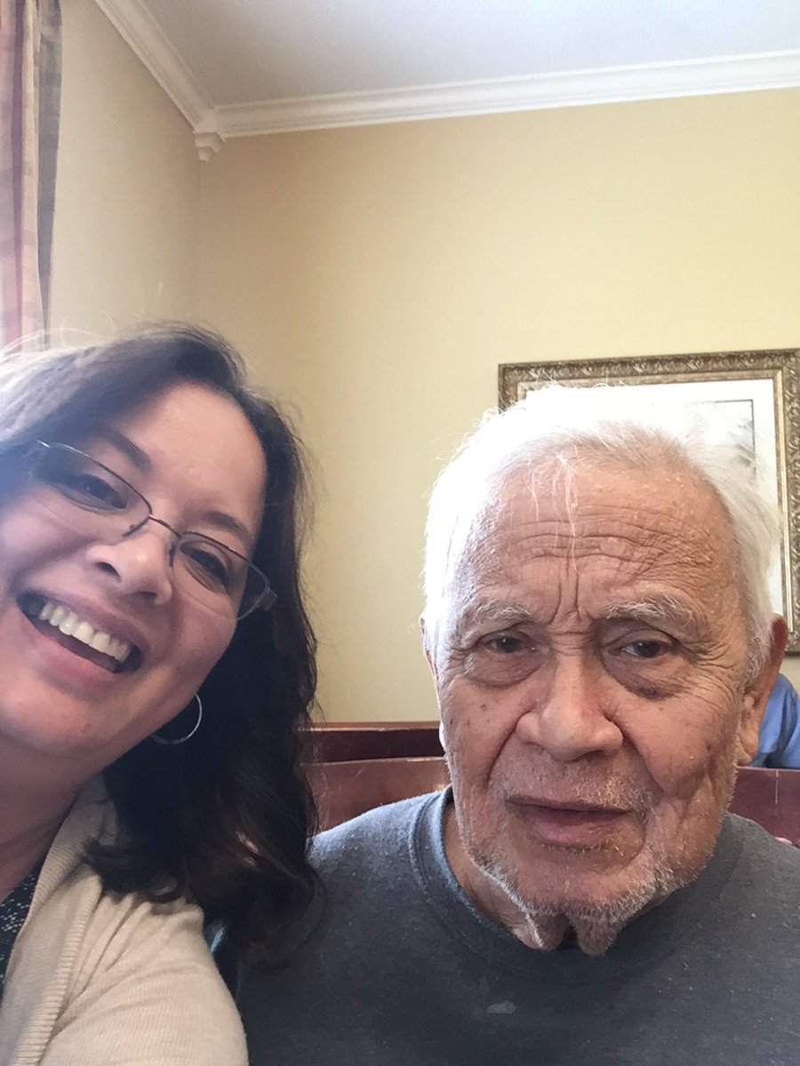 sandrabarks's tweet photo. Me and my dad on birthday number 84! https://t.co/sbtOH9FPy9
