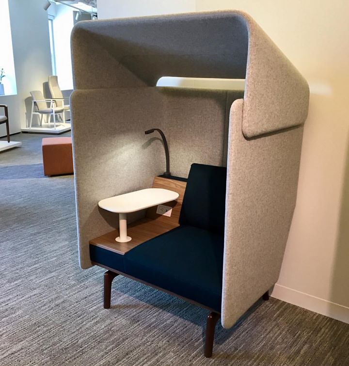 InsideSourceInc's tweet photo. Who's ready for a nap in this beauty by @ofsbrands?
- #InsideNeoCon #NeoCon2017 #idneocon https://t.co/vsxecXp3nD