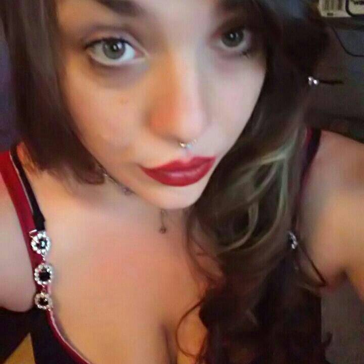 🙌 YASSS It's time for a great show 🌜DrO0m🌛: 
liveme.com/media/play/?vi…