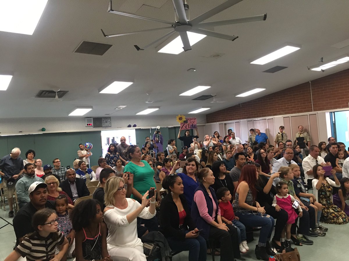 BeverleeWSD1's tweet photo. .@westminstersd Spanish Dual PreK is the 1st in OC 2 have entire class earn Pathway Biliteracy Awards 🏅🙌🏻@JamisonPower @WSD_OLA @OCDeptofEd https://t.co/vdw1aS4PsU
