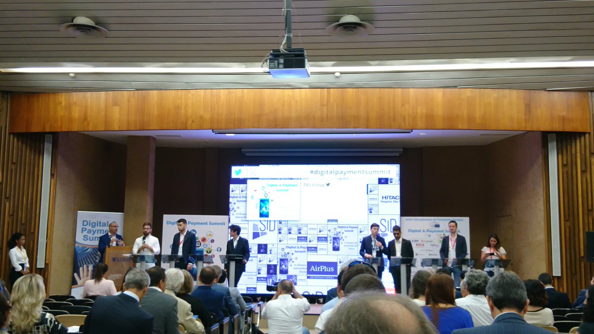 giusenuccetelli's tweet photo. #digitalpaymentsummit https://t.co/4HNg0F85NY