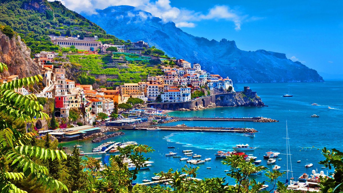 #Italy #Travel #LakeComo #photooftheday