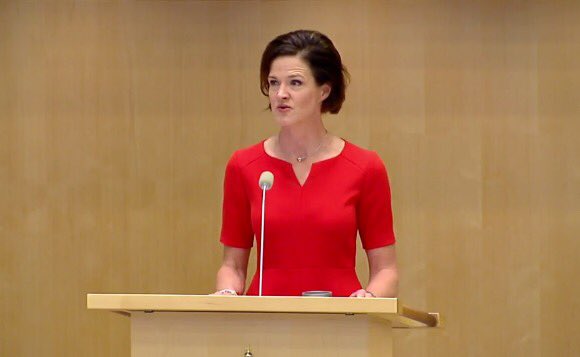 Anna <a href="/KinbergBatra/">Anna Kinberg Batra</a> - Sverige behöver fler företagare som växer och anställer. Inte skattehöjningar eller krångliga regler #svpol #pldebatt