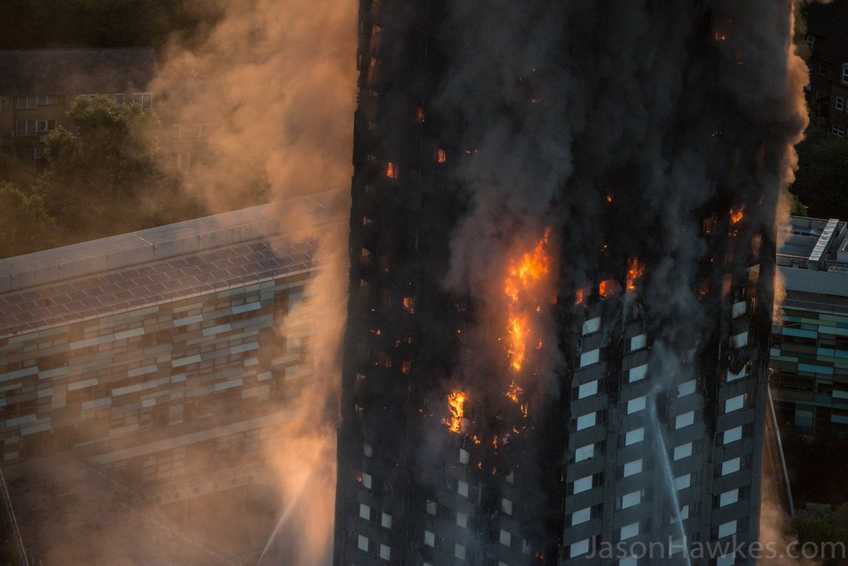 jasonhawkesphot's tweet image. Truly terrible scene this morning of the fire at #GrenfellTower, London.