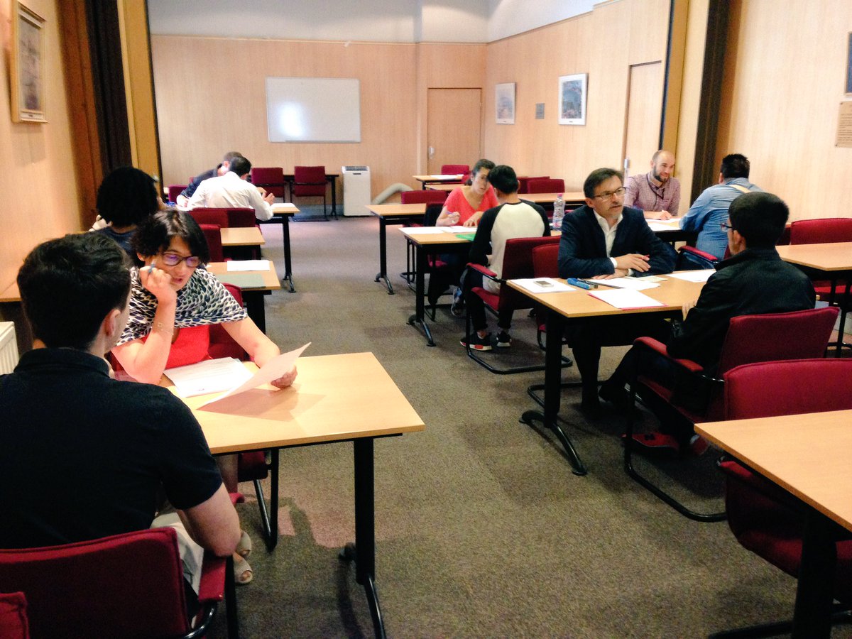 En direct du #jobdating #sncf @SNCF_Recrute <a href="/SNCFReseau/">SNCF Réseau</a> ! Les entretiens ont commencé 👌🏻👨‍💼👩‍💼