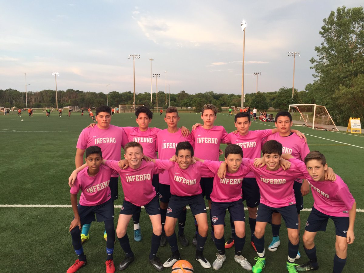 NISLsoccer's tweet photo. 8:30pm F#7 #NISL #U15CPL2 @FCChicago2002 (2) vs @ChicagoInferno 2002 (3) - for final https://t.co/KT7qtTiNSd