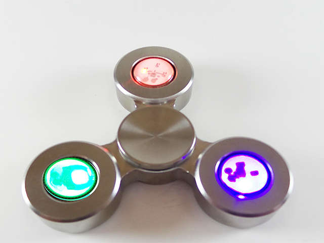 FidgetMonkeys's tweet photo. 25% OFF Twilight LED - Use code 25OFFLED during checkout. https://t.co/dwIfqOMyzM #FidgetSpinner #Fidgetspinners #ADHD #AutismAwareness https://t.co/xE8CpOBQ6n