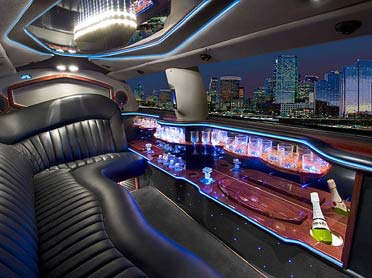 ShuttleDc's tweet image. Father's Day is just around the corner.  Make it special, order a car today. dccityairport.net/dc-airport-lim…