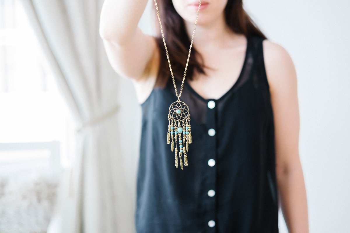 Gemsiejewelry's tweet photo. Shop https://t.co/TsDw0NNBLw on July 1st for the most fashionable products of the summer! Availble July 1st! 

#Gemsie #Gemsiejewelry https://t.co/xpW0nncxZu