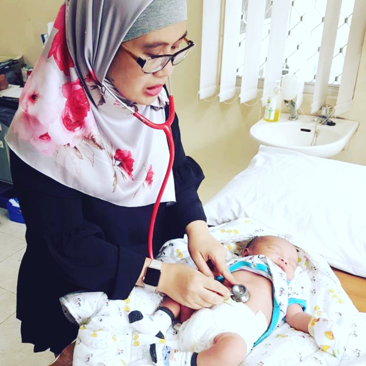 Puji Tuhan, Satya sehat!!