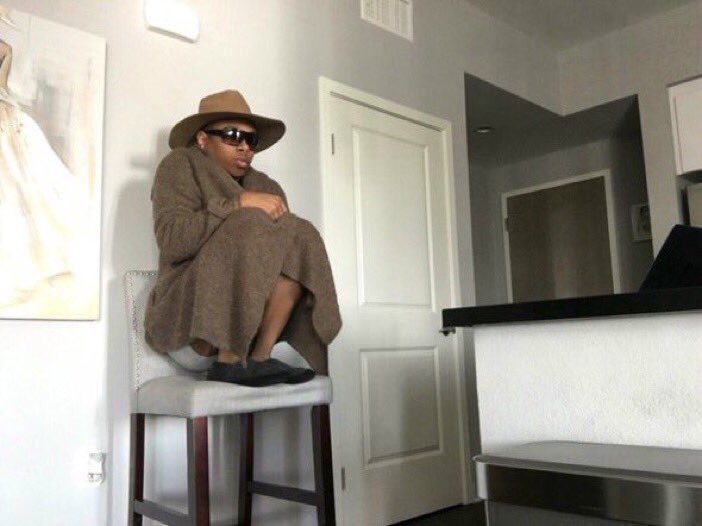 __Rocka's tweet photo. The floor is broke niggas https://t.co/1Pftug5g6W