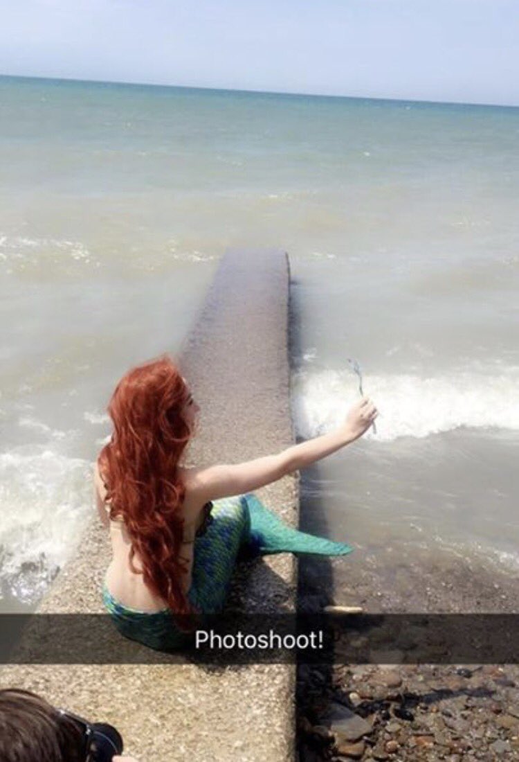 cara_dechurch's tweet photo. dive on in! come be part of our world under the sea! i promise you'll have a splashing time ๐ ๐บ๐ฆ https://t.co/zRR8iwNBBy