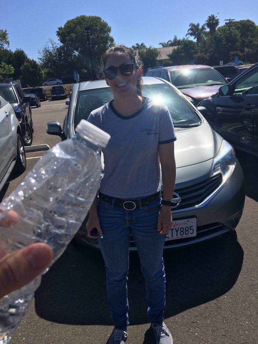 antprom_'s tweet photo. Great fight by this girl but vans is back in @AssassinsCBAD https://t.co/lrLRBcFavN