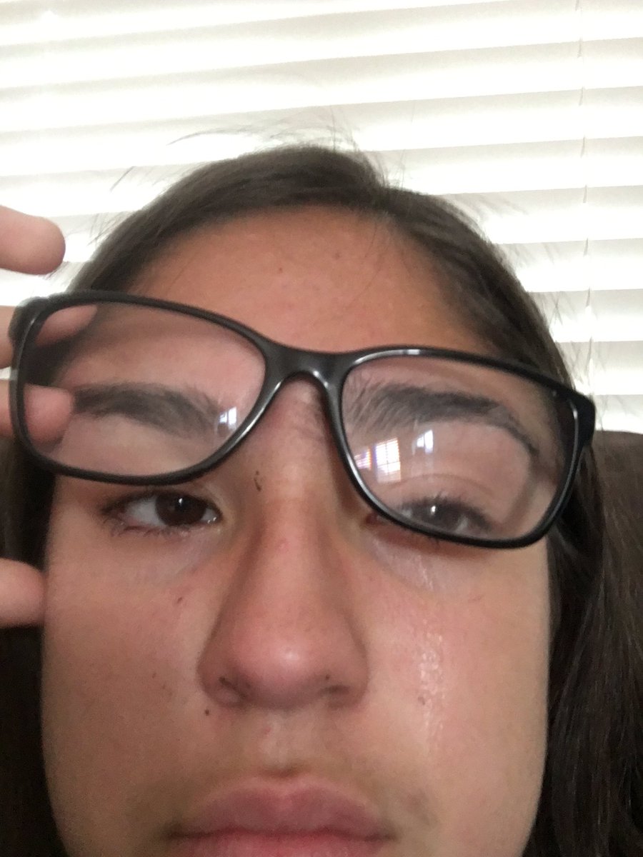 allyymoraless's tweet image. me after watching pretty little liars #EmisonEndgame @shaymitch @SashaaPieterse so great 😭❤️ so blessed to see 2 beautiful ppl be together ✨