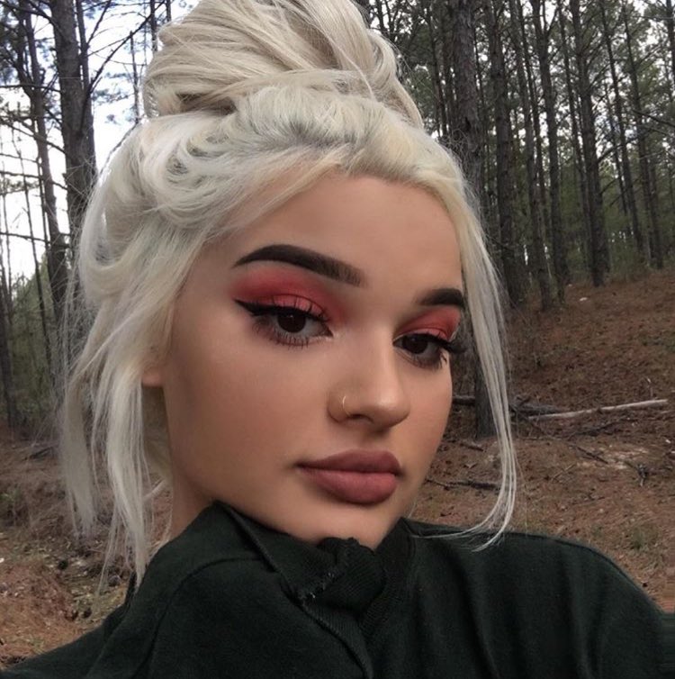 New but not new to rp🌹                             Rt or fav plz