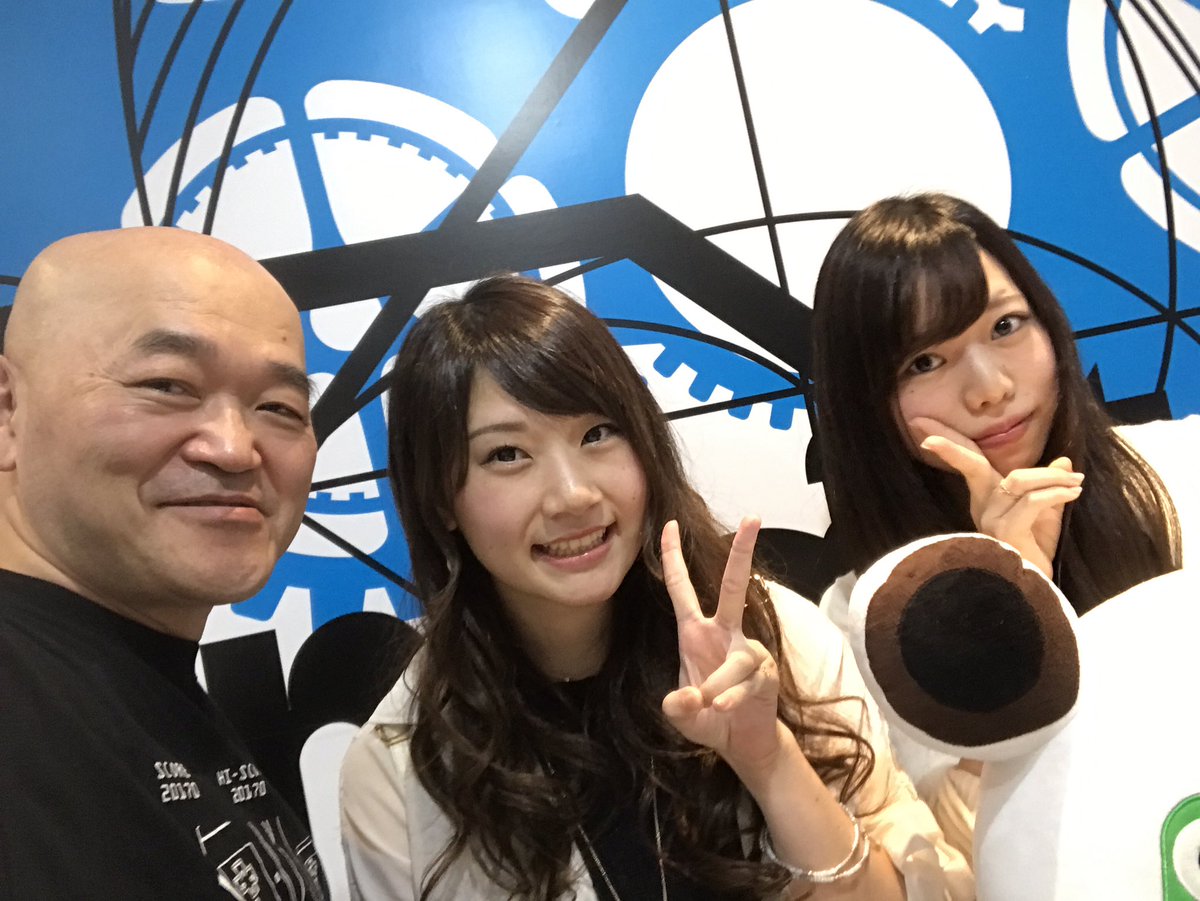 高橋名人 Na Twitteru 同じアミュレートの 岡田千優季さん 中央 と 田畑寧々さん 右 です 声優の新人さんですので 皆さん応援してくださいね