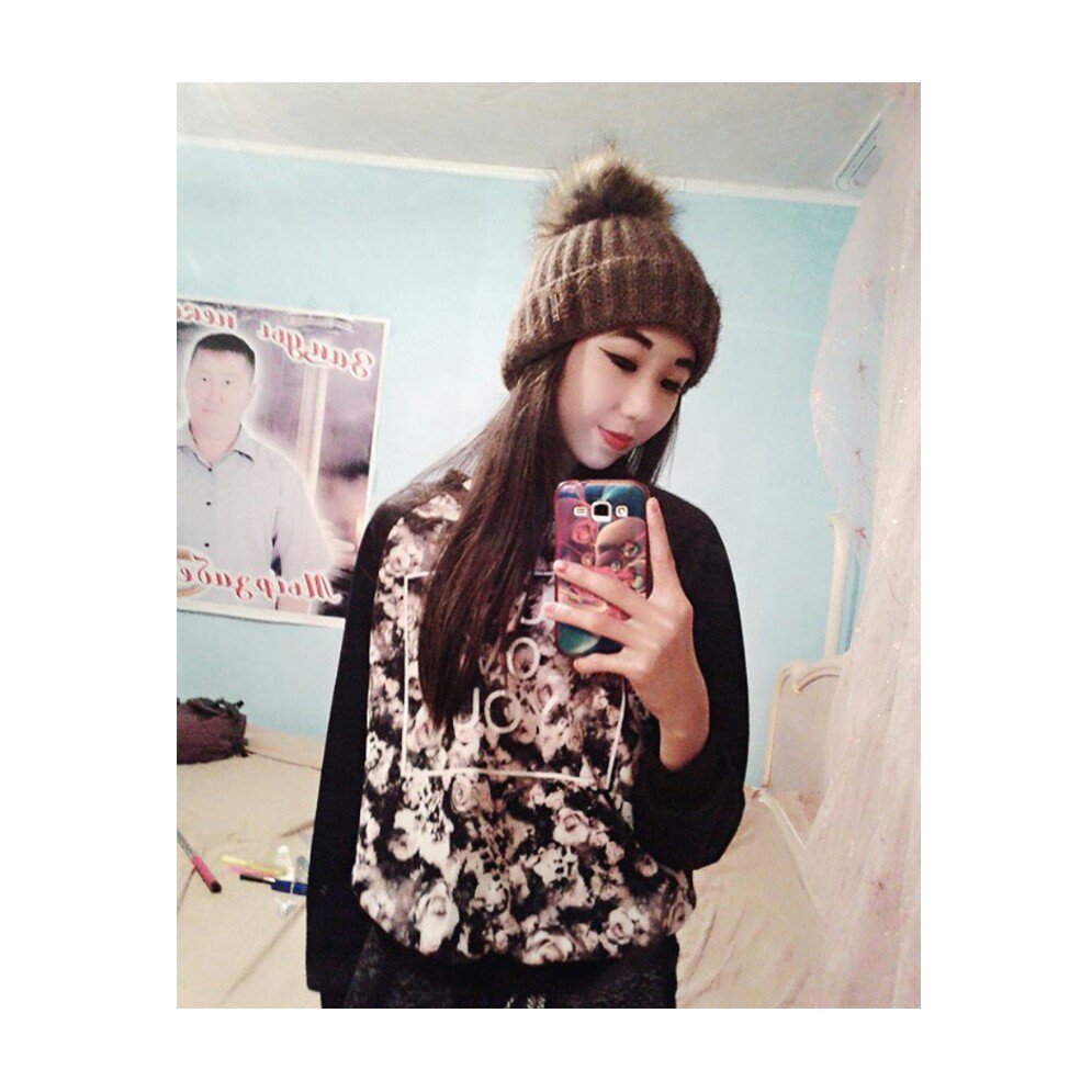 Lindaaaofficial's tweet photo. #linda🌸 https://t.co/MlNuBhQtLq