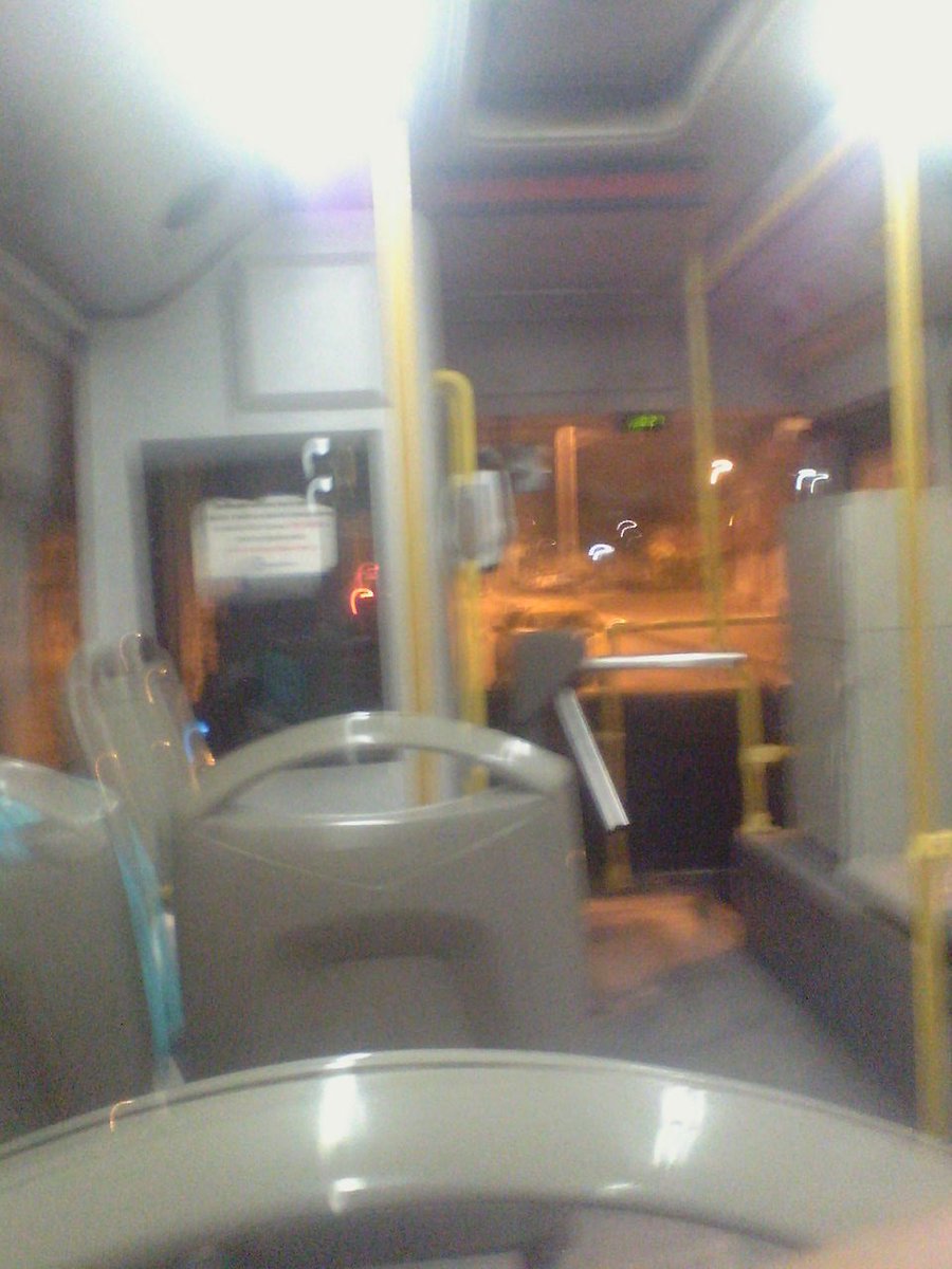victorinalber's tweet photo. Metropolitano ineficaz falta implementar medidas de transporte https://t.co/Rl7vOoCGU2