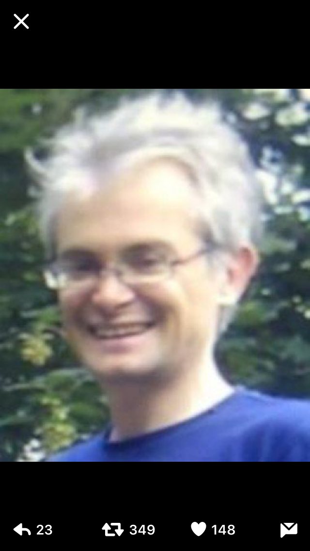 MissingAttack's tweet image. RT AND SHARE TO HELP HER FIND HER DAD! #LondonFire