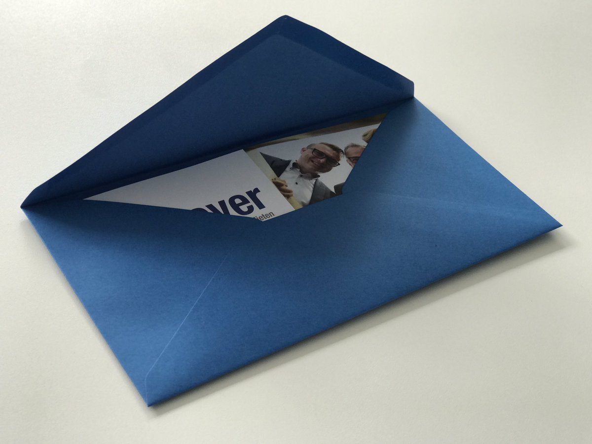 bureauboone's tweet photo. Groeibedrijf/Verzekeringsmakelaar AllCover verhuist naar groter pand &amp; wou dit via @bureauboone offline/online communiceren. #campagne https://t.co/YKDB0GKTgJ