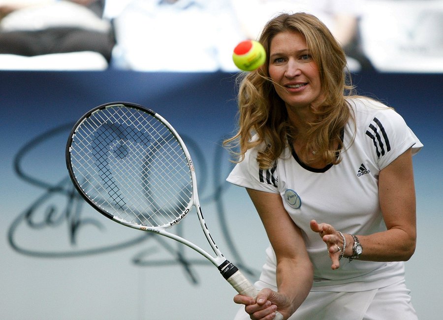 Happy Birthday to Steffi Graf, who turns 48 today! 