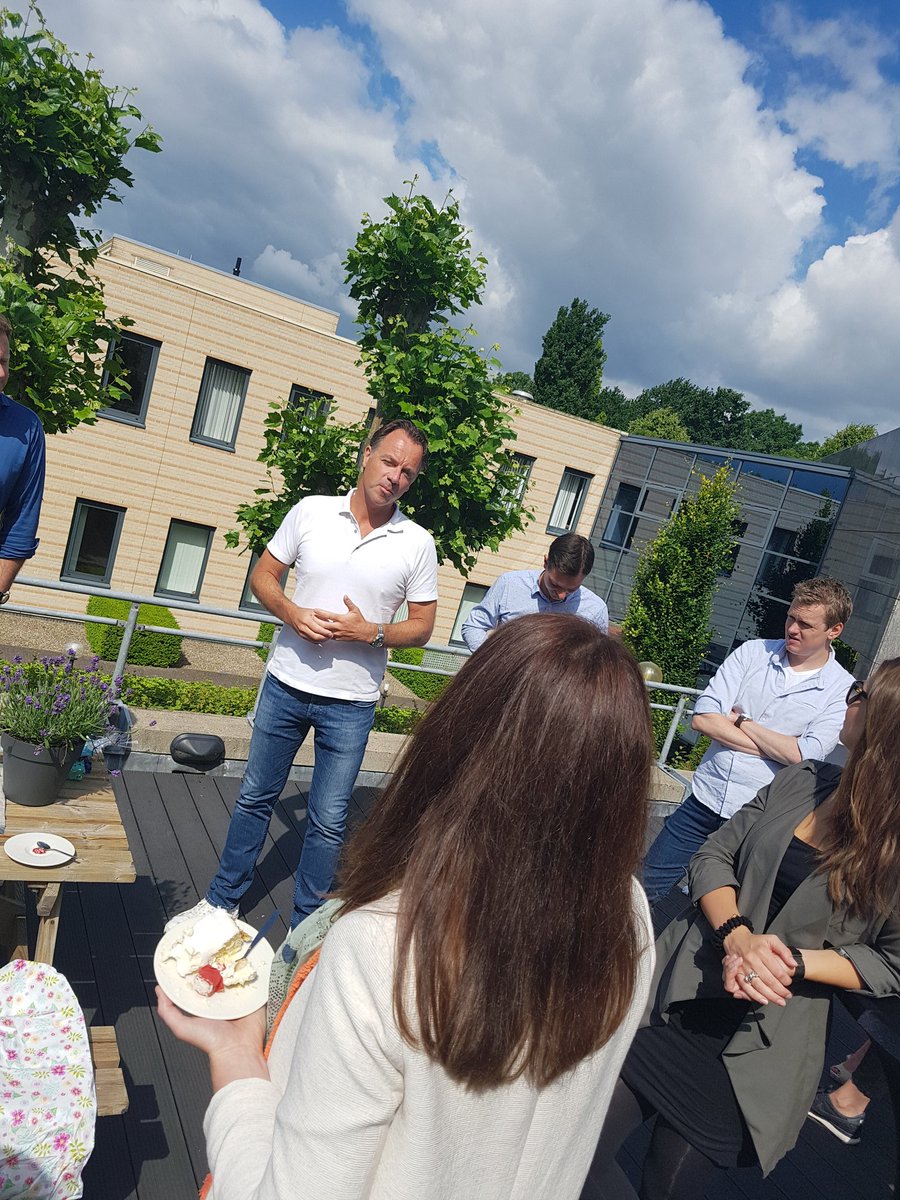 StudioA12's tweet photo. Taart en speech van Rob en Marco bij het afscheid van onze zeer gewaardeerde collega Wendy. Wij gaan je missen! #BHG #afscheid #studioa12 https://t.co/1iEBzV9BAv
