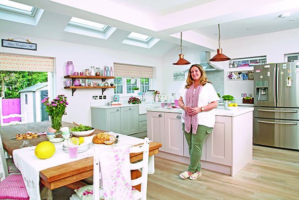 Like us on #Facebook to receive daily inspiration to your newsfeed... trib.al/eYSq90P