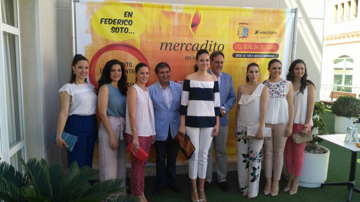 El Mercadito de les Fogueres más largo cadenaser.com/emisora/2017/0…