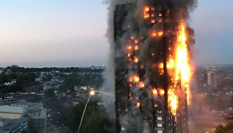 BuildSpecifier's tweet image. Refurbished London tower block blaze UPDATE: bit.ly/2rv1Cn3 #GrenfellTower #GrenfellTowerFire #GrenfellFire #Grenfell #londonfire