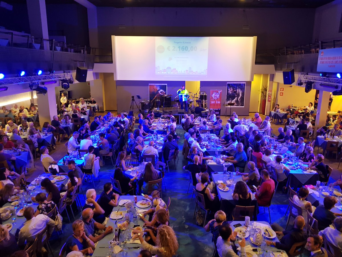 La Meridiana (@progettoslancio) on Twitter photo Ringraziamo tutte le persone che hanno partecipato alla cena di beneficenza.
Un grazie particolare anche a <a href="/Citybility/">Citybility</a> e <a href="/eurotaverna/">Eurotaverna</a> Ringraziamo tutte le persone che hanno partecipato alla cena di beneficenza.
Un grazie particolare anche a <a href="/Citybility/">Citybility</a> e <a href="/eurotaverna/">Eurotaverna</a>