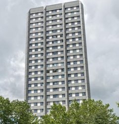 shogaiee's tweet photo. #Praying for #safety of residents etc, at #LatimerRoad #TowerInferno, #LoveLondon #SaveLondon. we have the same in Teh. last year, 22 died. https://t.co/XK6qUZkZQd