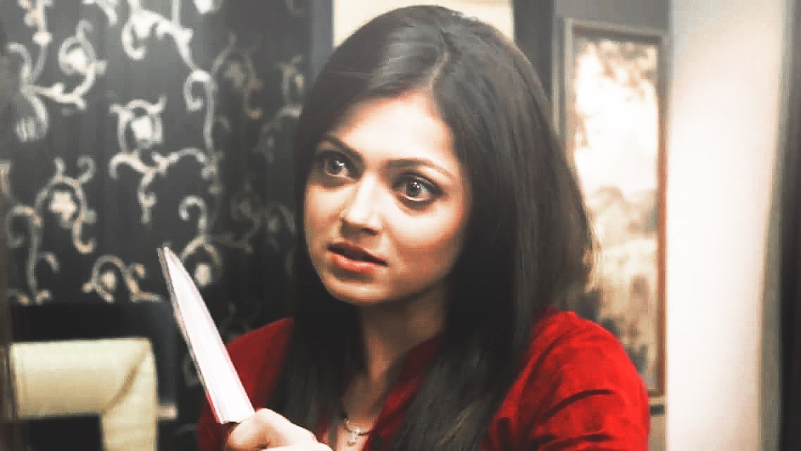 Hillarious Secene 😂😂 <a href="/drashti10/">Drashti Dhami</a> baby u always makes me speechles 😘😘😘😘😘