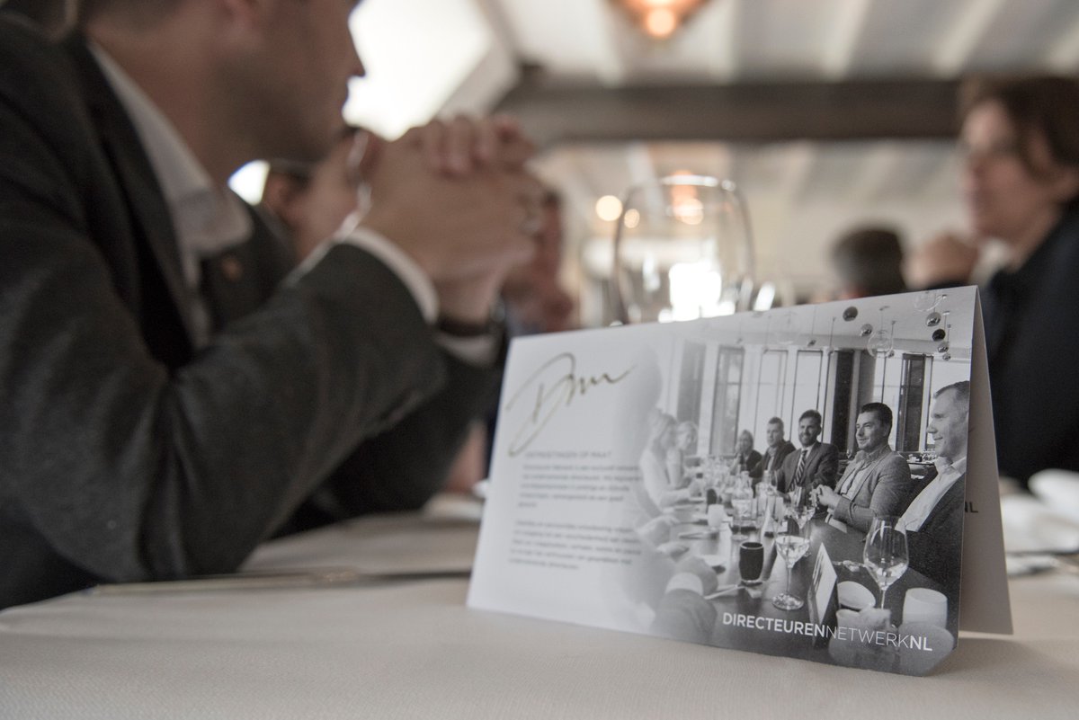 issuemagazine's tweet photo. @Directeuren Netwerk Nederland ontmoet je andere directeuren tijdens een lunchbijeenkomst. Lees de ervaringen 
 https://t.co/2bfZSRggC9 https://t.co/7yURJNh8pV