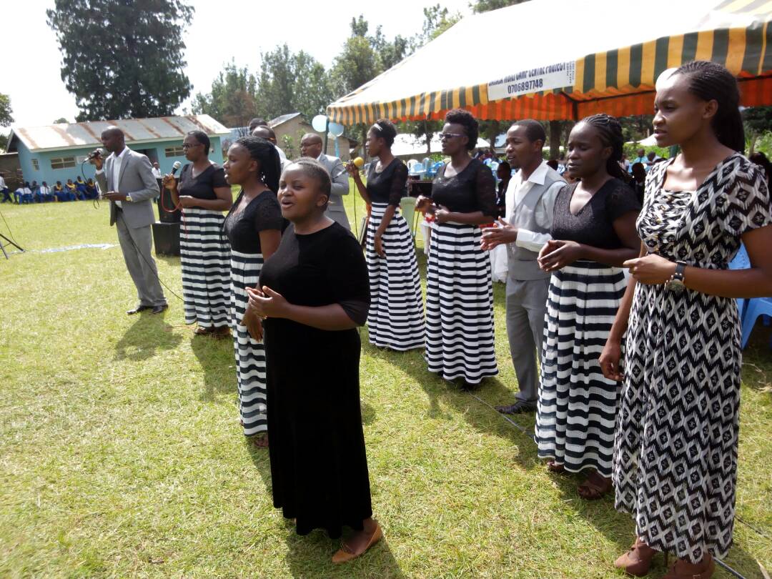RCK_KENYA's tweet photo. His Majesty melodies From Nairobi gracing the occasion during our 5th anniversary celebrations at better living SDA church kisii. 10/06/2017 https://t.co/q9chEQRAd5