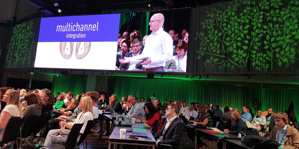 Inriver_PIM's tweet image. Listening to @allBirkenstocks at #XCHG17 in Copenhagen #multichannel #omnichannel #pim
