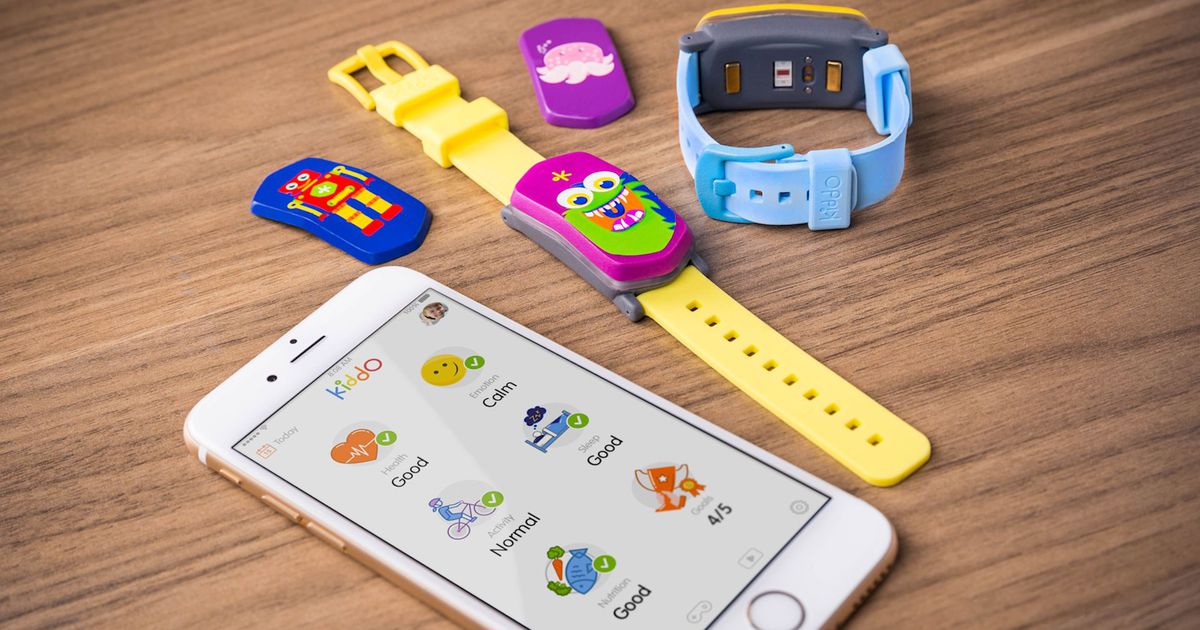 CatherineHack1's tweet photo. This cute wearable is like a fitness tracker for kids https://t.co/6Aqc1ujxgE https://t.co/ZYk4b8N2FK