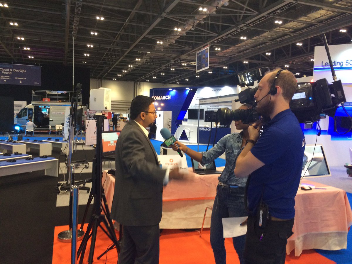 NetworkXSeries's tweet photo. TechTV learns more about Phazr's #mmWave demo in the #5GWord demo zone at #TechXLR8 #LTW https://t.co/cESC7jALsr