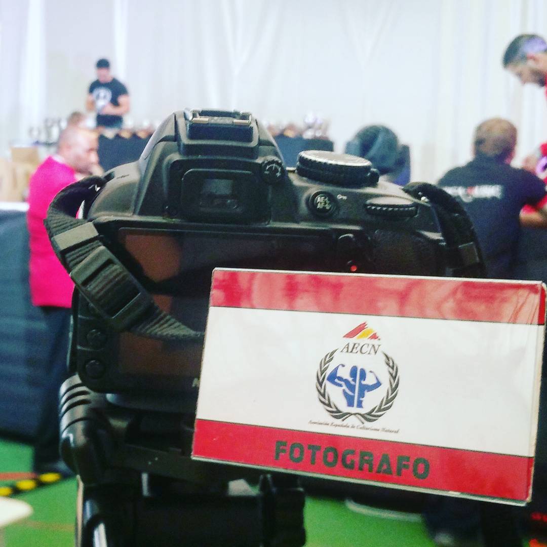 Maria_del_Pino's tweet photo. #europeo de #uibbn . Trabajando a tope en foto y vídeo.  Gracias por contar conmigo. https://t.co/HEGidbpWEN