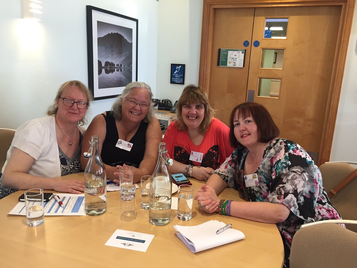 lynseyd21's tweet photo. @HywelDdaHB @Joatfons @CarmsPF @Llinda_P @LDNurse1 
'Patients First project' - Improving practice together, very Proud to be an LD nurse 😄 https://t.co/c6nJsjxMuA