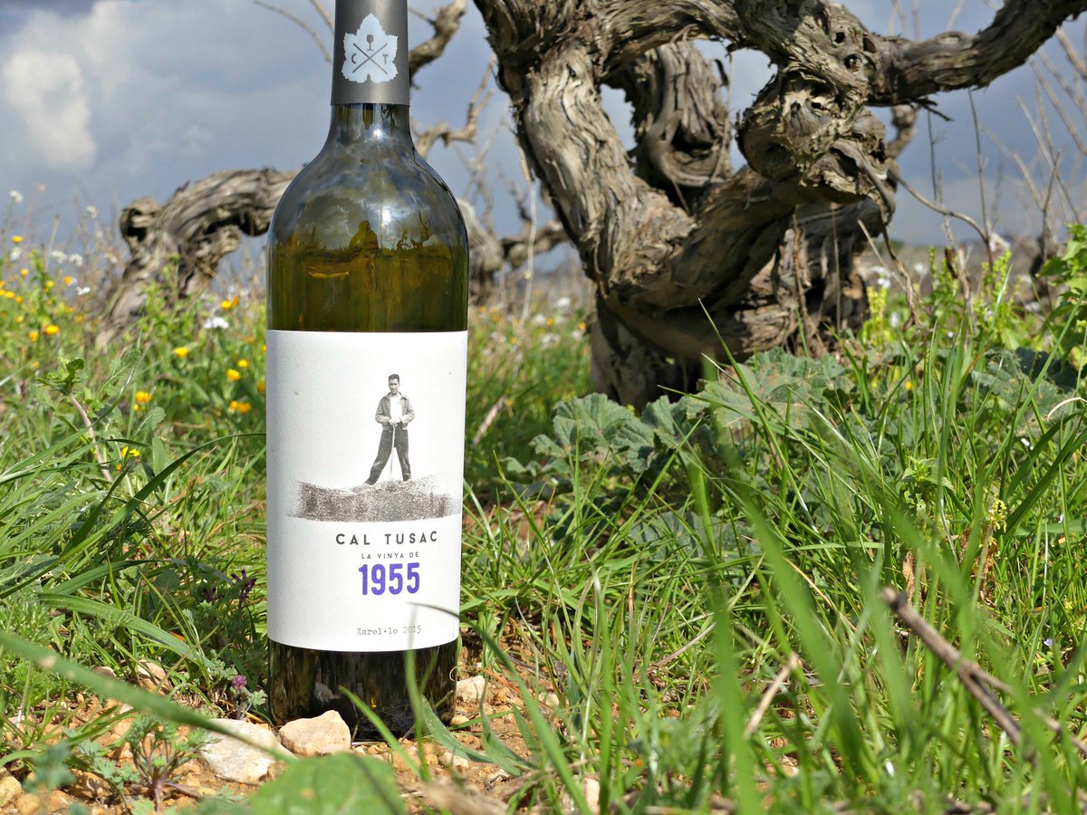 Dies de vi blanc fresquet! Dies de xarel·lo! Coneixes el #CalTusac? El nostre #xarello tan especial i ple d'història? #vicatalà #Penedès
